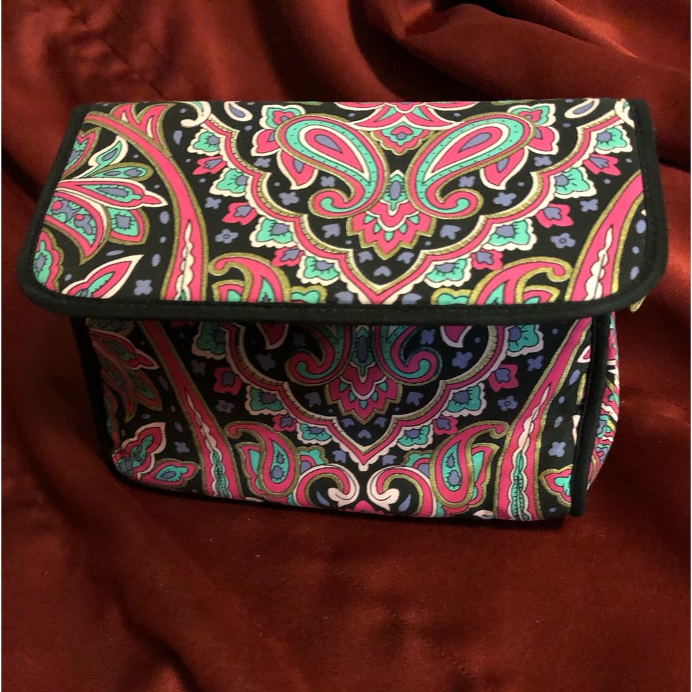 Cosmetic bag - Picture 2 of 3